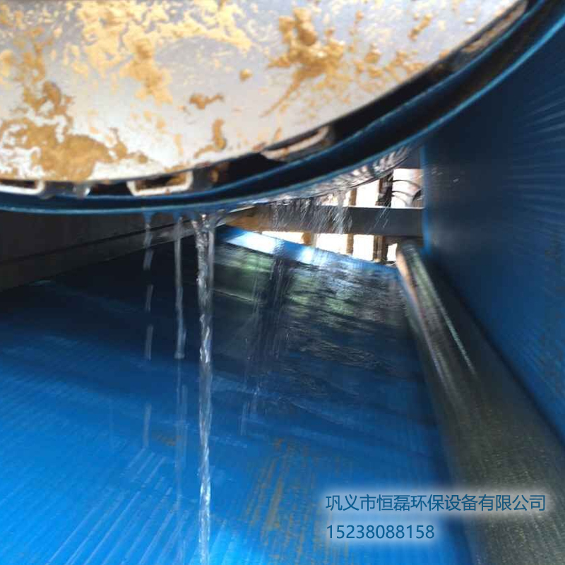 無法來現場了解恒磊帶式壓濾機的壓濾效果？點擊此處看我們恒磊帶式壓濾機壓濾污泥污水的現場分享圖！